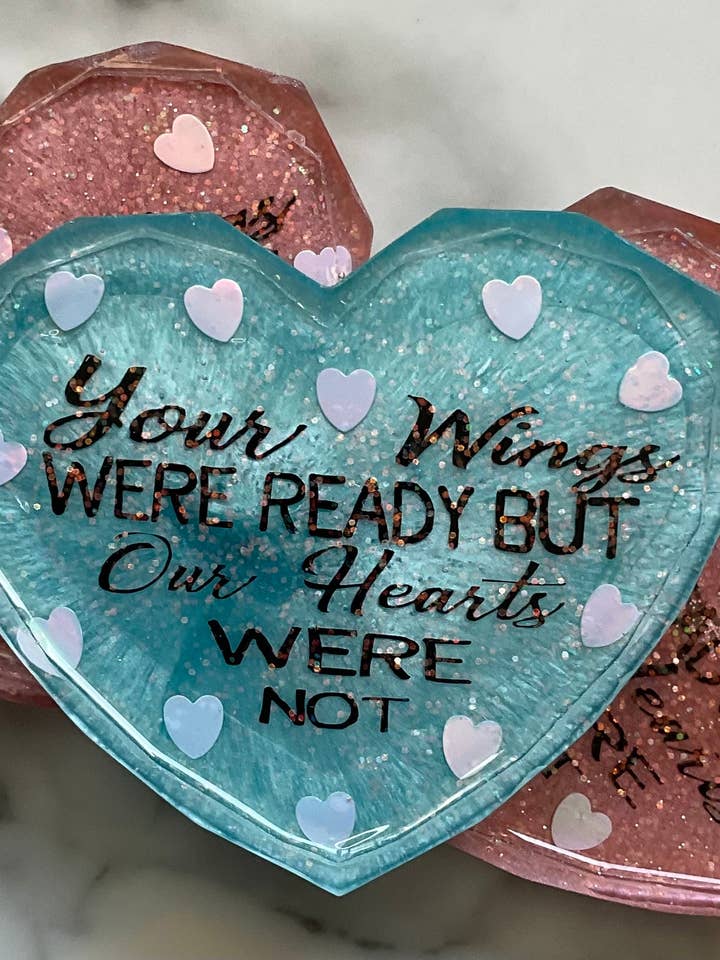 Resin Memorial Heart Keepsake – Baby Loss Tribute for wholesale by Aka Designs