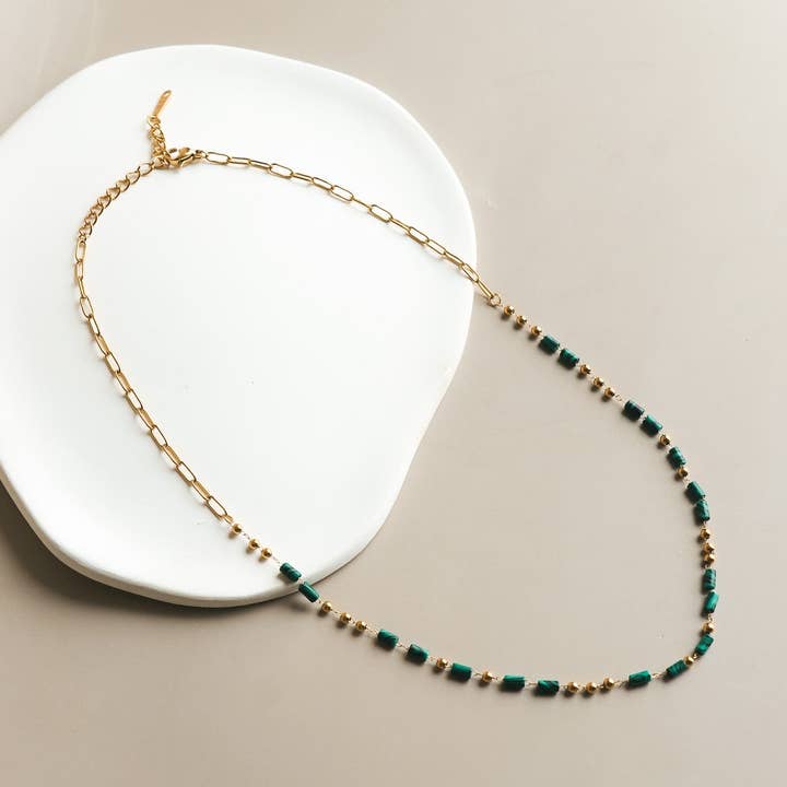 Garo Necklace in Malachite natural stone for wholesale by Horace Jewelry