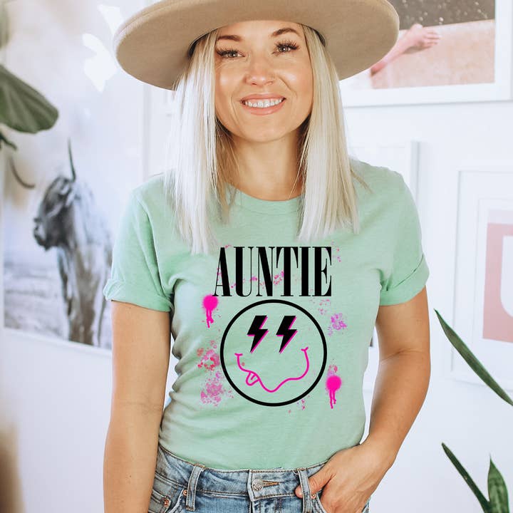 Auntie T-shirt | Graphic Tee for wholesale by KM Clothing