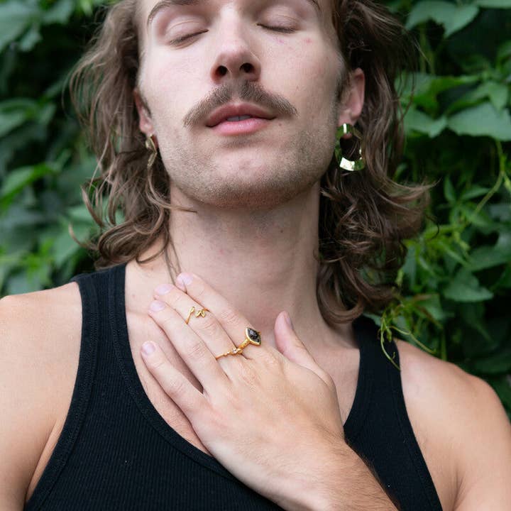 Fair Anita - Wholesale Cocktail/Statement Ring - Almond Black Rutile Ring - Brass6