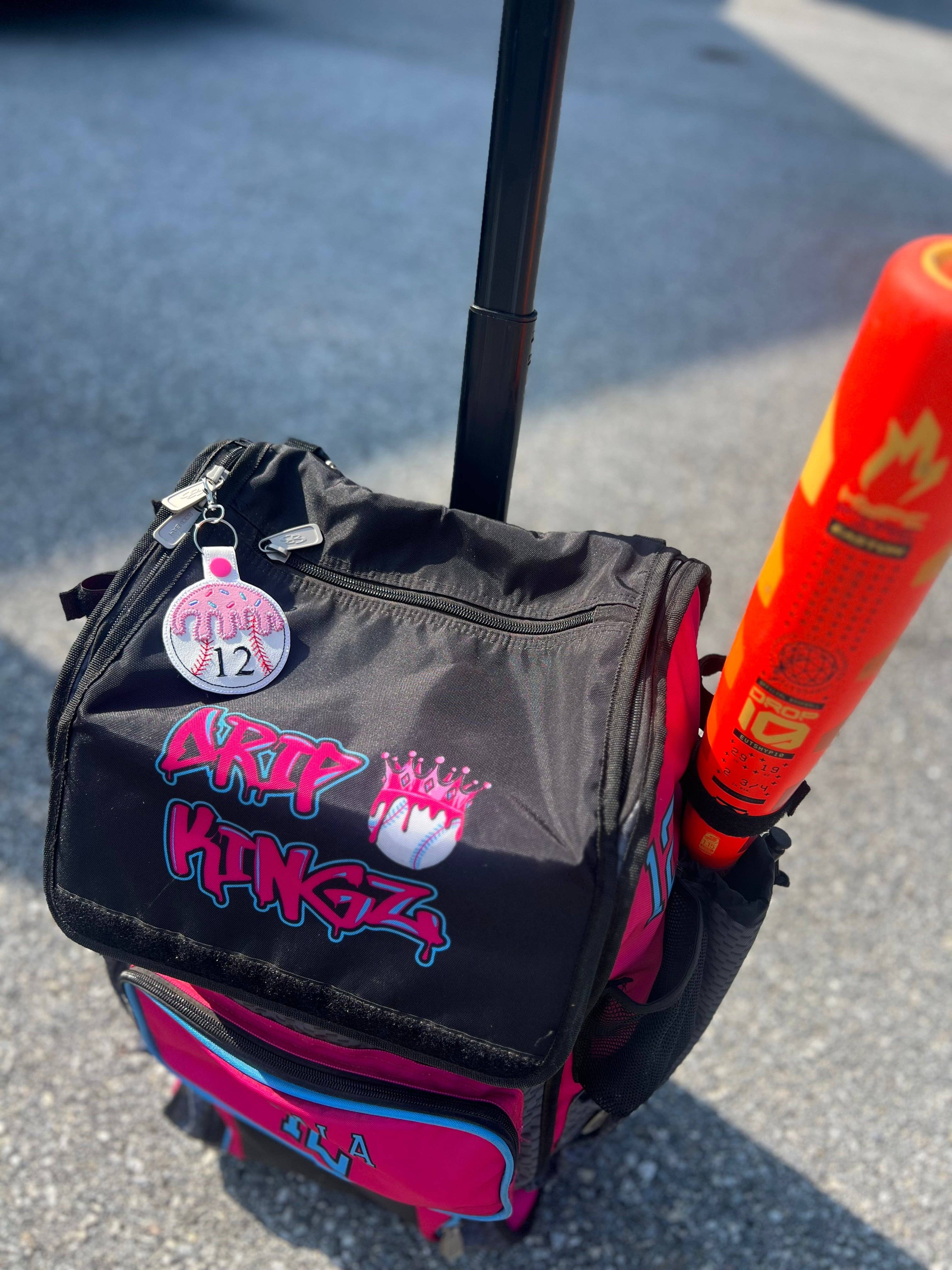 Amanda Rose Thread Co - Vente Porte-clés – unisexe - Porte-clés de baseball goutte à goutte, étiquette de sac brodée, numéro personnalisé (Copie)3