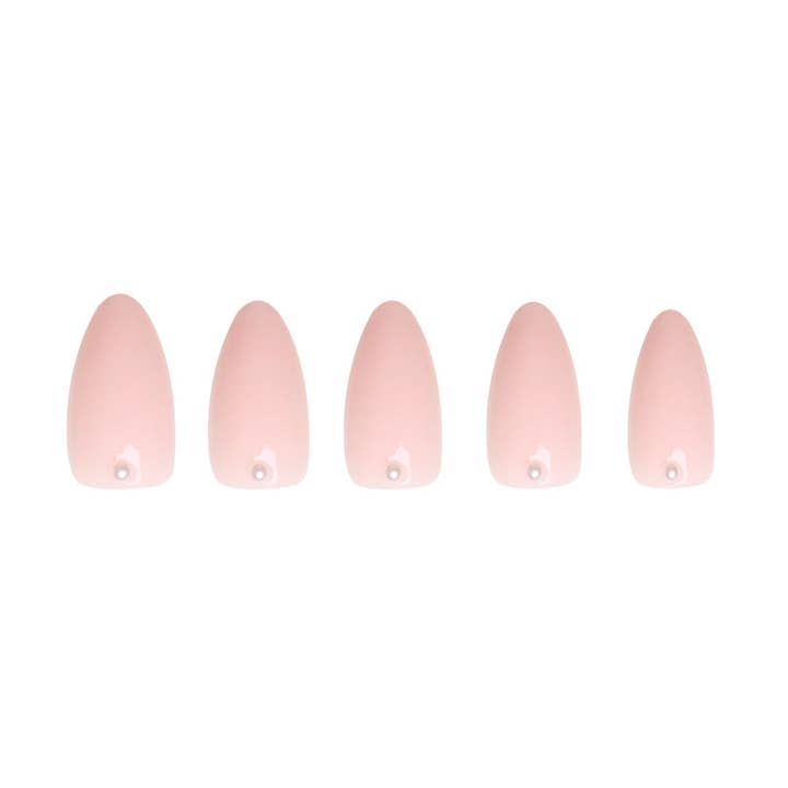 Glamnetic - Vente Faux ongles/vernis en patch - Wifey Ongles Press-On | Ongles de Mariée Amande Courte Nude Perle2