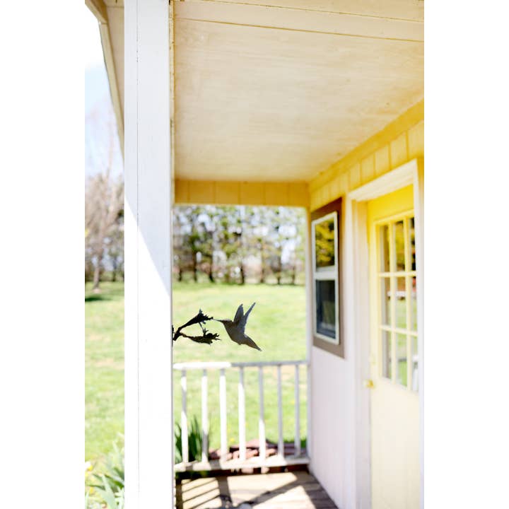 Highland Ridge | Handmade Home Decor - Wholesale Outdoor Ornament/Decor - Hummingbird Garden Statue Metal Bird Art