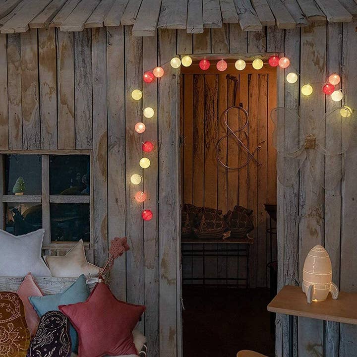 Guirled - Wholesale String Lights - Tagada Voice Control Cotton Ball Light Garland