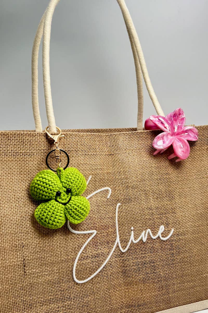 Green Grigri bag accessories and keychain Clover PC028HZ for wholesale on Faire1