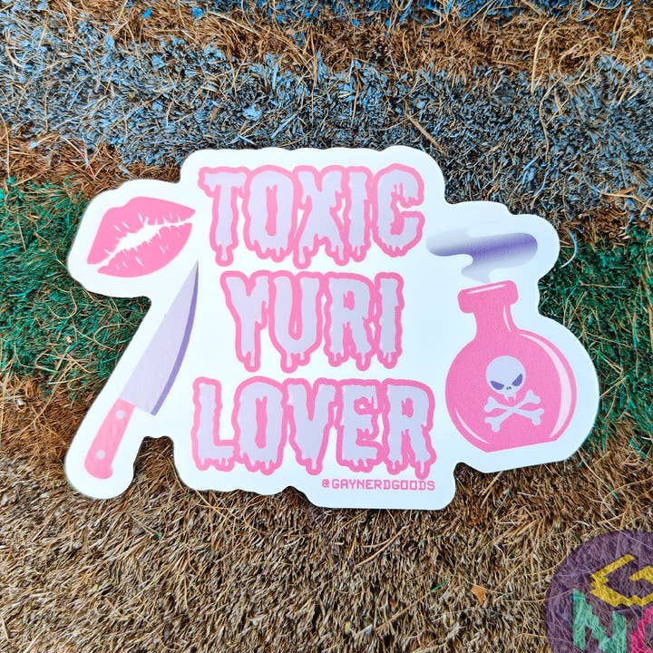 Giftig Yuri-älskare Klistermärke för wholesale av Gay Nerd Goods