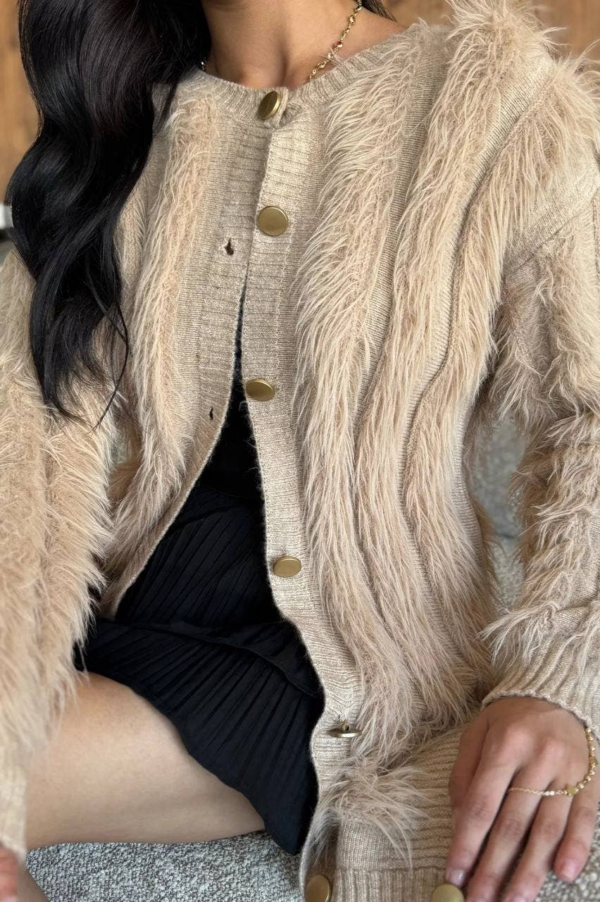 Design company-Fatma Balkir - Wholesale Jacket - Women's - Soft Knitted Jacket ,Oversized Long Shaggy Cardigan
2