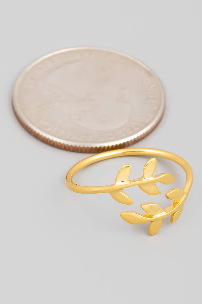 The Looks by Fame Accessories – Engroshandel Båndring – Gulddyppet delikat bladindpakningsring2