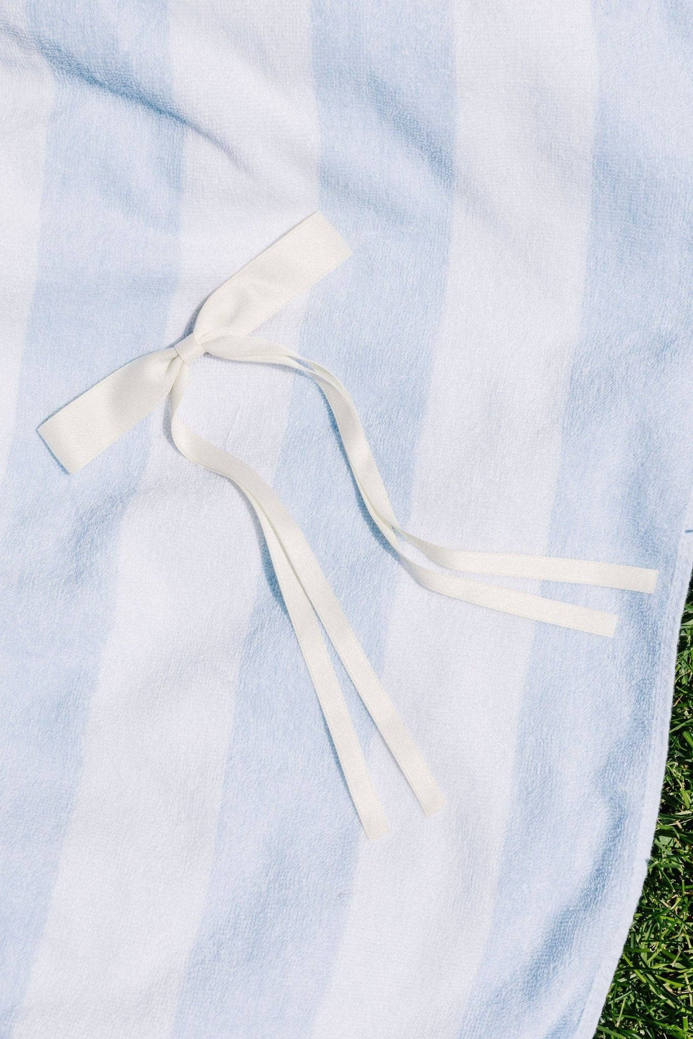 Shop Andi - Wholesale Hair Bow - Women's - Satin Ribbon Long Bow Clip2