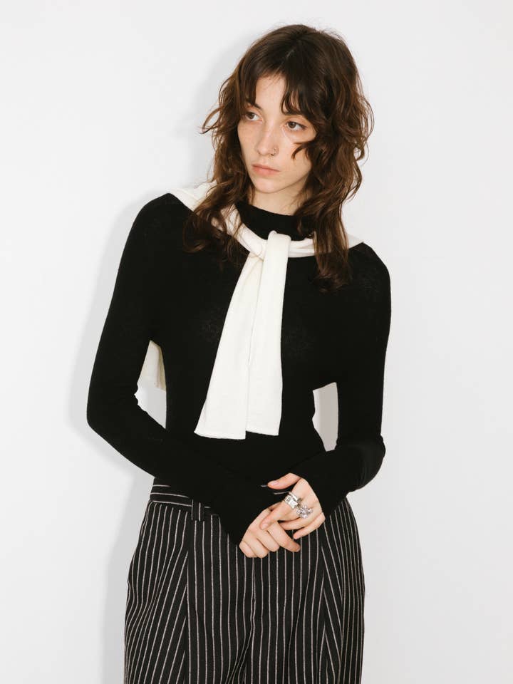 CUBIC – wholesale Knitted jumper – Women′s – Merino Wool Turtleneck Knitwear Jumper27