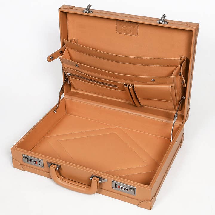 LS Western - Wholesale Jewellery box/organiser - ADBGZ882 Hand-Tooled Leather Jewelry Case with Combination Locks | American Darling14