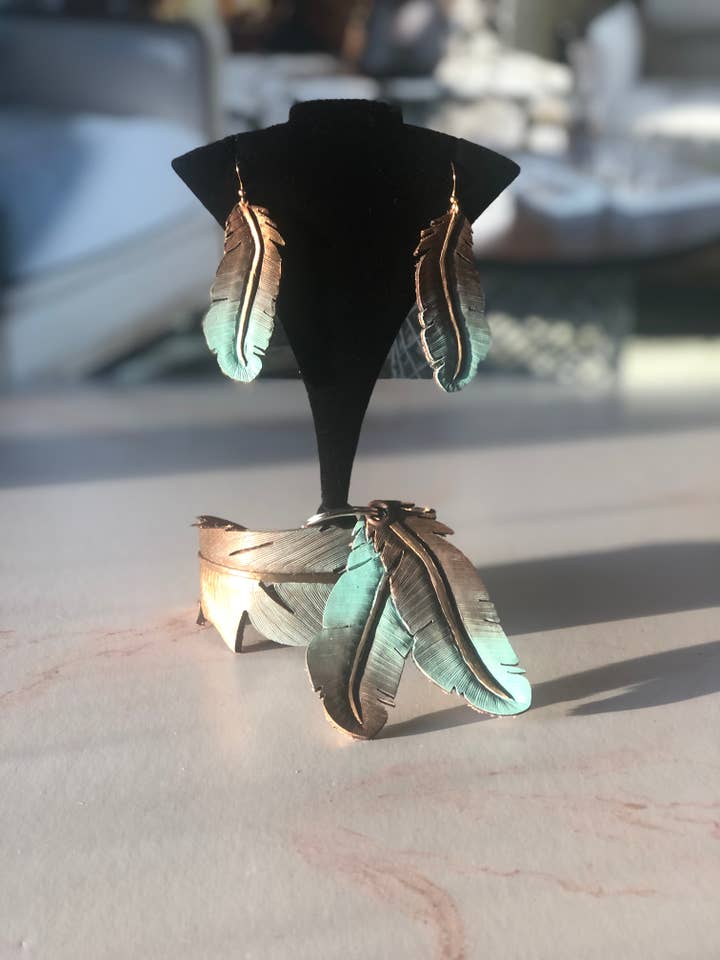 Westliches Lederaccessoire – Ombre, Boho-Stil Ohrringe für den Großhandel von AnH Silvertip Designs