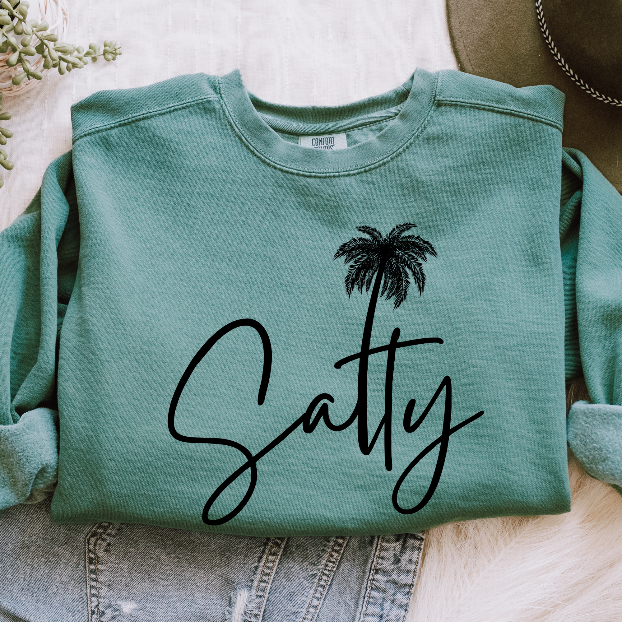 Trendznmore - Modern Graphic Apparel - Wholesale Graphic Sweatshirt - Women's - Comfort Colors Salty Beach Crewneck Sweatshirt - Cozy Beach10