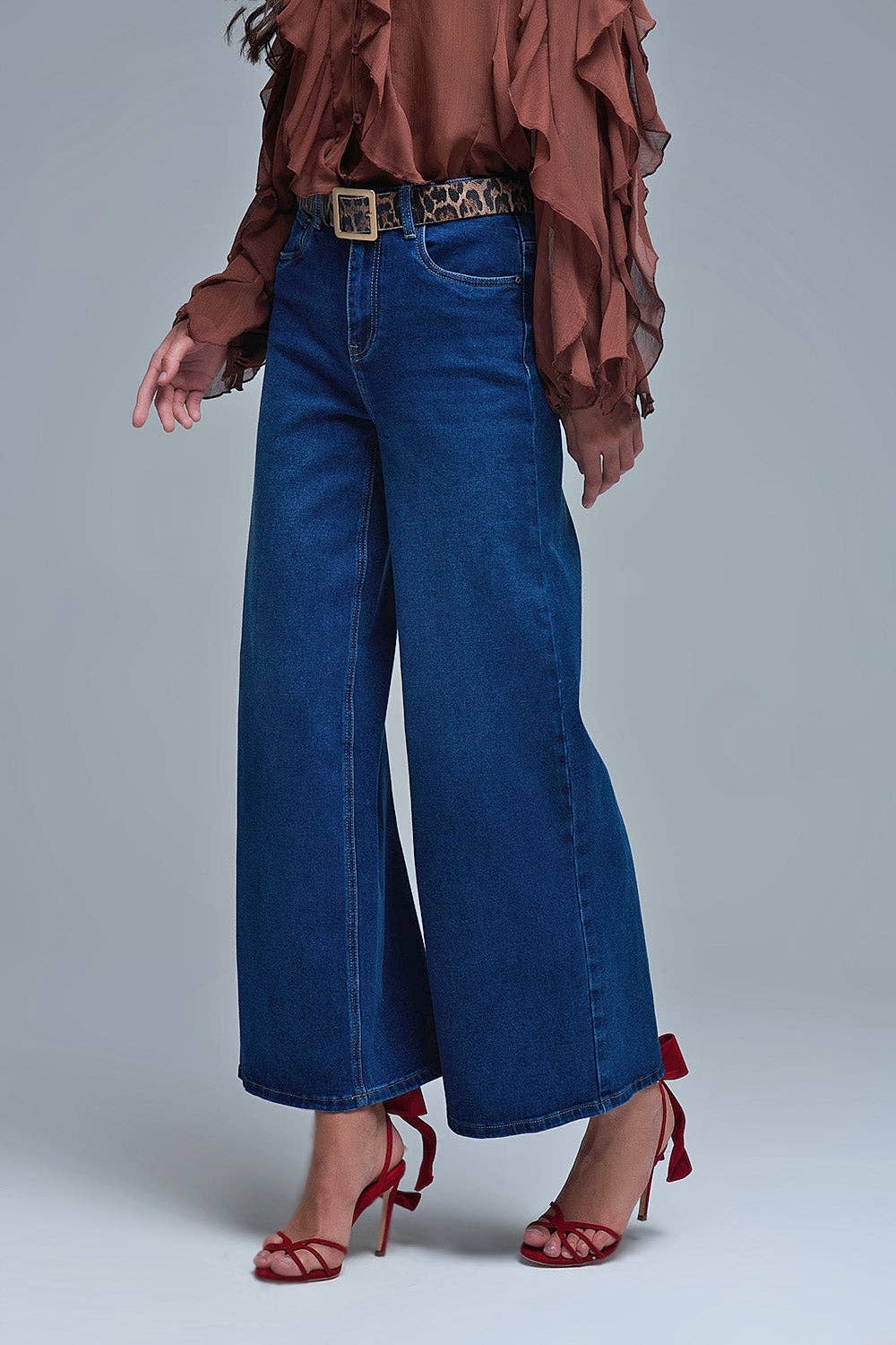 Basic Stretch Jeans with Wide Leg in Deep Blue for wholesale on Faire2