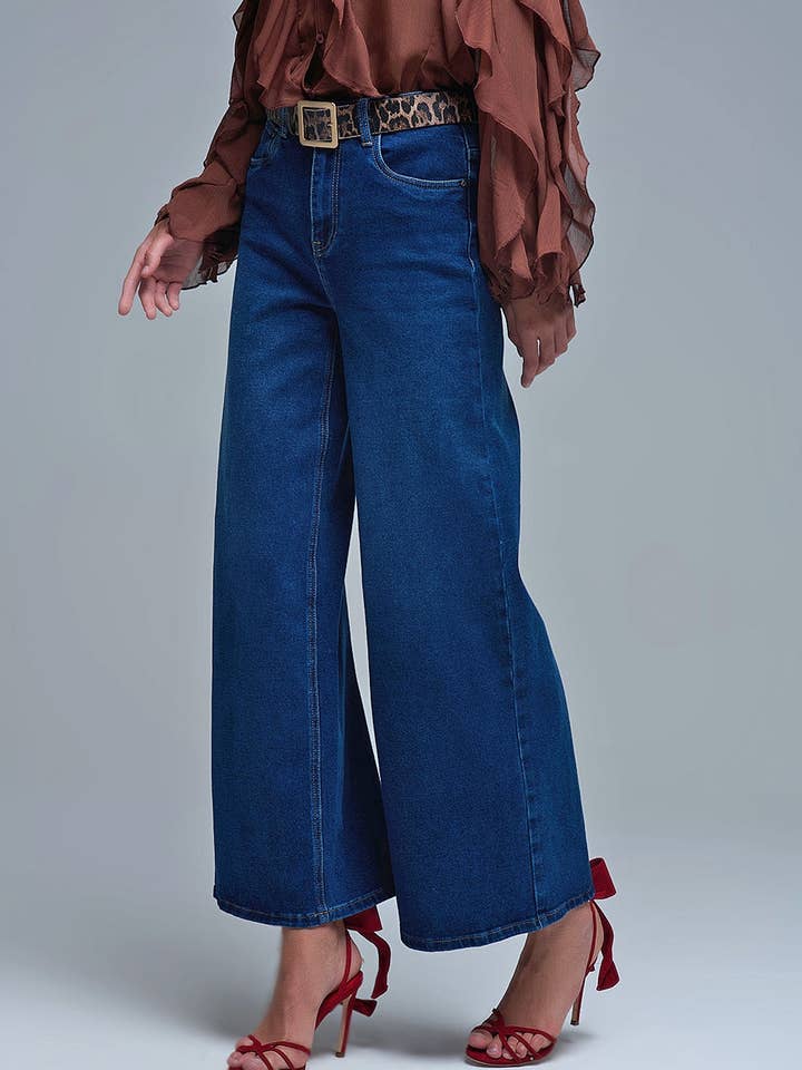 Basic Stretch Jeans with Wide Leg in Deep Blue for wholesale on Faire2