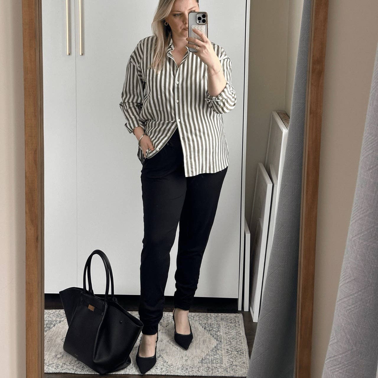 Encircled - Wholesale Pants - Women's - The Dressy Sweatpant15