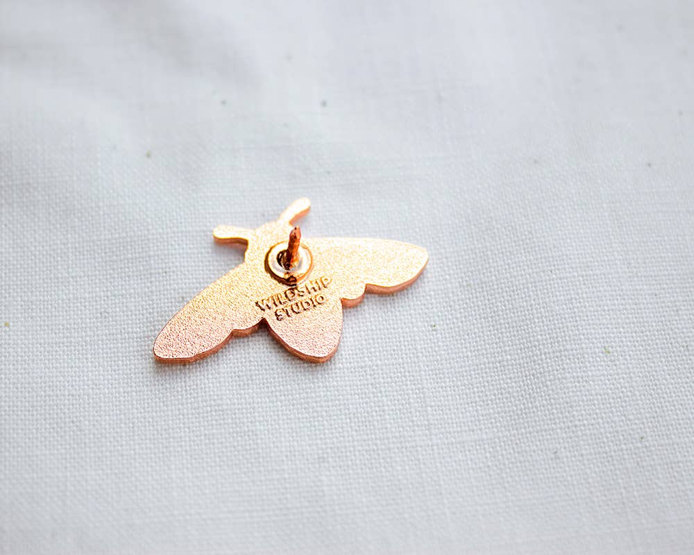 Wildship Studio - Venta al por mayor Botón/prendedor - Pin esmaltado de abeja para caridad2