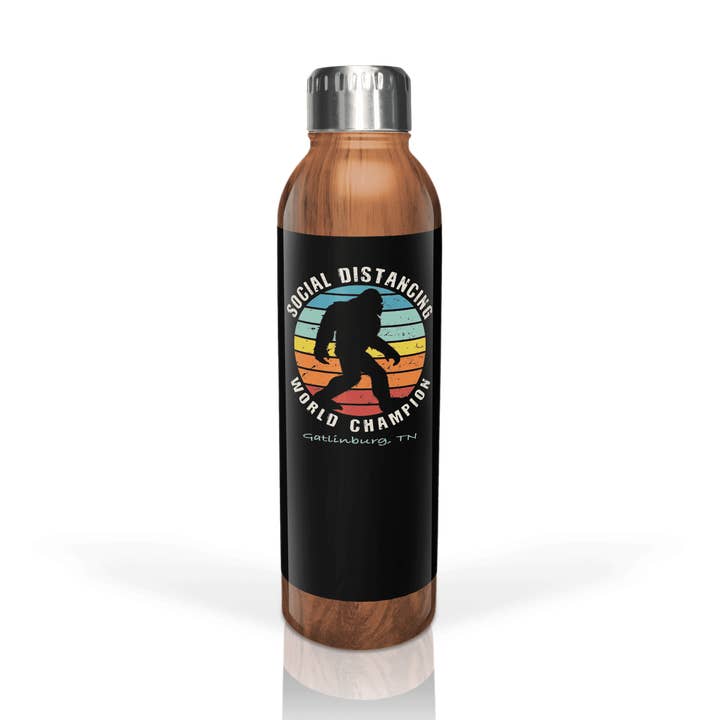 Bouteille de luxe personnalisable en grain de bois de 17 oz : Bigfoot Social pour la vente par Matrix