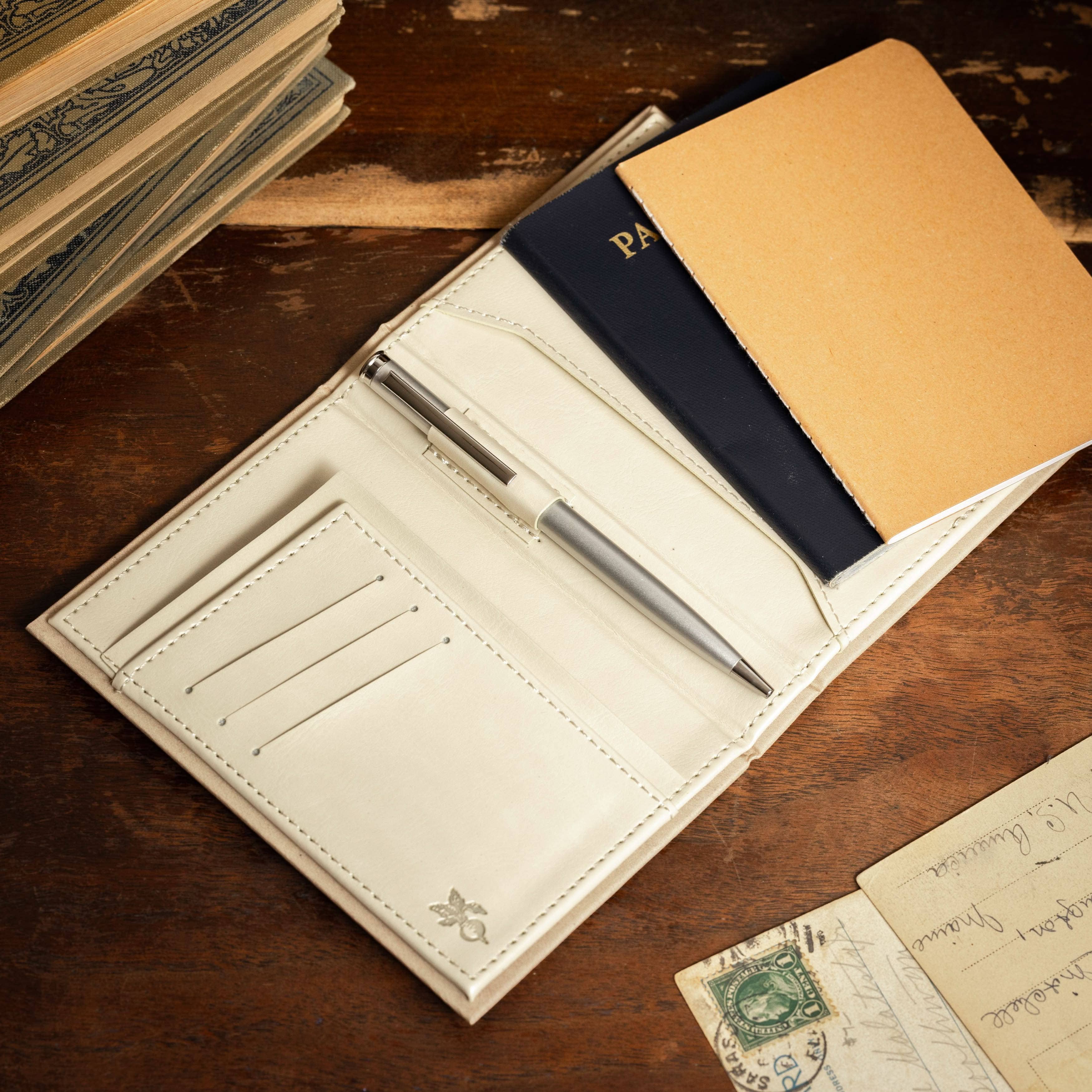 Novel Book Store – Carteira - Unissexo por atacado – 'Winnie-the-Pooh' de A. A. Milne & E. H. Shepard 1926 Passaporte/Carteira de Caderno2