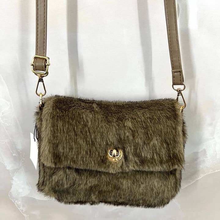 LINETA - Wholesale Crossbody Bag - Women's - SAC-3 Synthetic Fur Shoulder Bag3