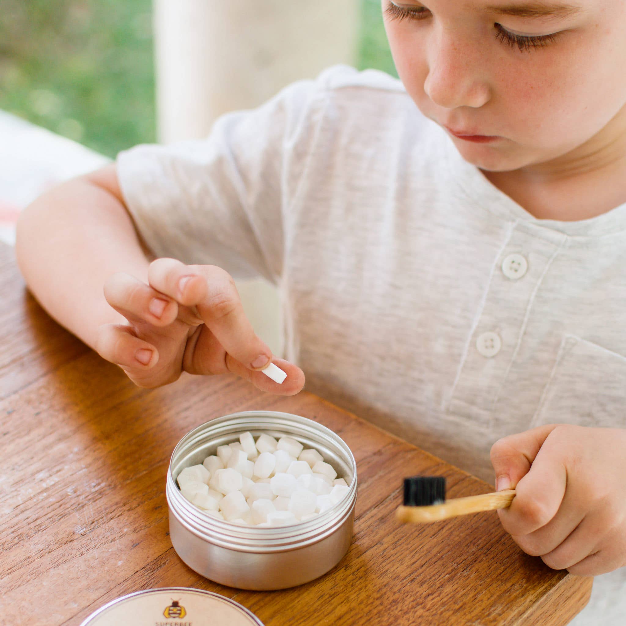 SuperBee - Eco Living Made Easy - Wholesale Toothpaste - Case of 36 Dentos – Eco Toothpaste Tabs 14 Tablets5