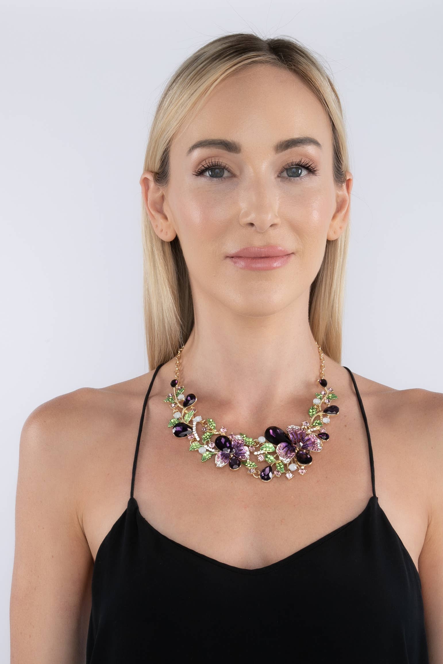 Eye Candy Los Angeles - Wholesale Pendant/Charm Necklace - Madison Lavender Statement Necklace1