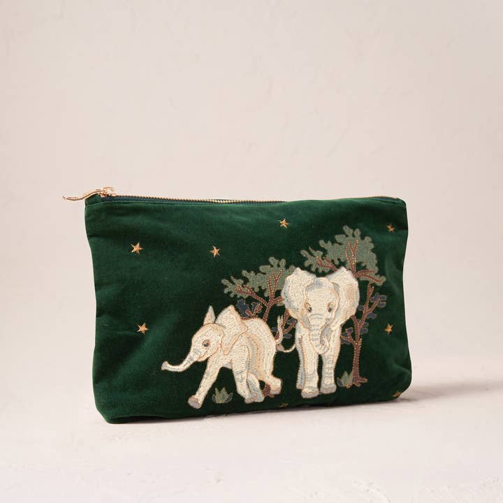 Elizabeth Scarlett Ltd – wholesale Pouch – Women’s – Orphaned Elephants Conservation Collection Everyday Pouch10