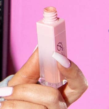 Es mío Bridezilla Brillo de labios para venta al por mayor de Heidi D Cosmetics