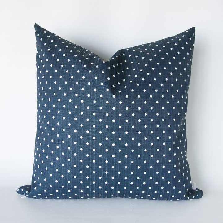 Housse d'oreiller d'extérieur Motif pois pour la vente par Harmony House