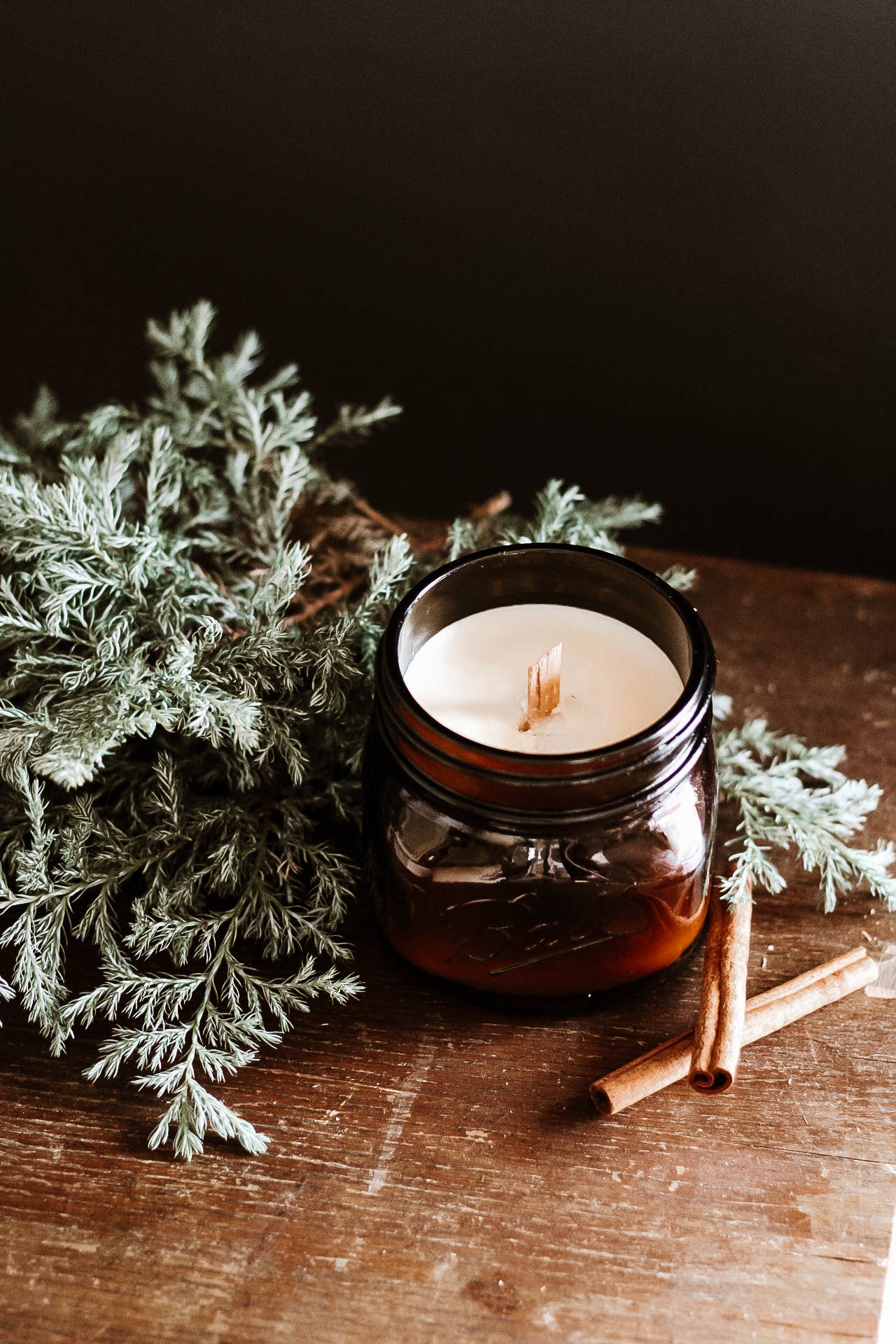 Coral & Moss – wholesale Burkljus – Fireside Apothecary doftljus2