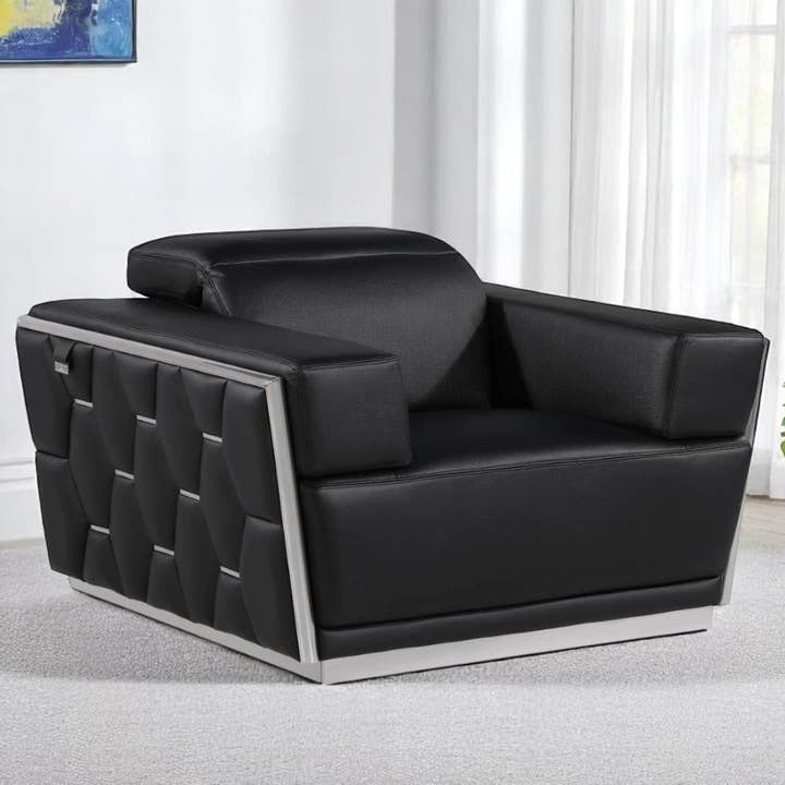 HomeRoots - Wholesale Chair - 47" Black and Silver Italian Leather Club Chair1