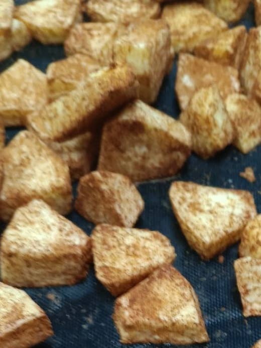 Cinnamon Apple Bites for wholesale by Lumberjack's Arctic Treats