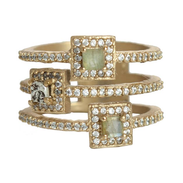 Bague à 3 rangs en labradorite Danube doré pour la vente par TAT2 DESIGNS