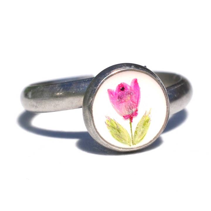Petite bague en forme de fleur pressée pour la vente par My Beverly Jewelry