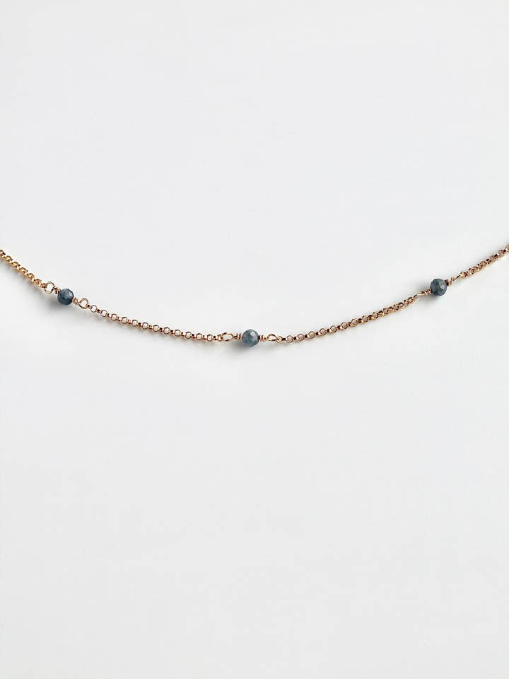 Safir September Födelsesten Helande Justerbart Armband för wholesale av Flux Studio