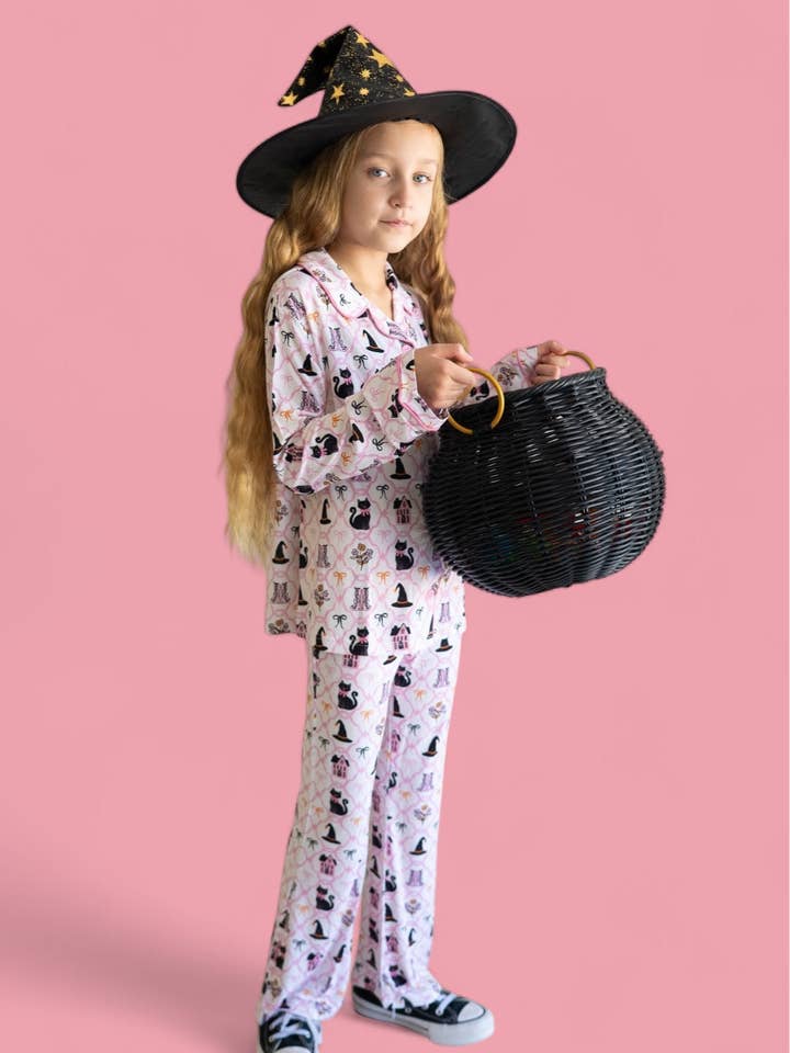 BESENSTIELE UND BLÜTEN TRAUMMÄDCHEN FLARE-SET für den Großhandel von Dream Big Little Co.