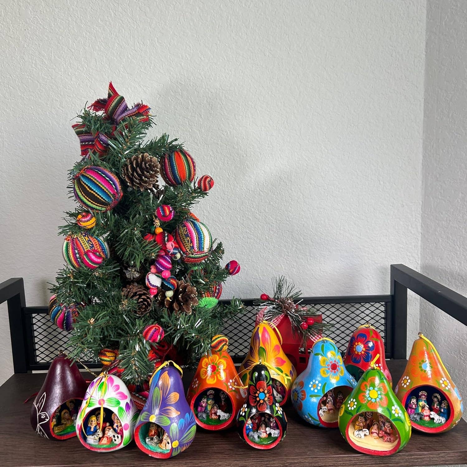 Zoe Artcrafts Corp. - Wholesale Ornament - Gourd Christmas Multicolor Tree ornament with Nativity Scene1