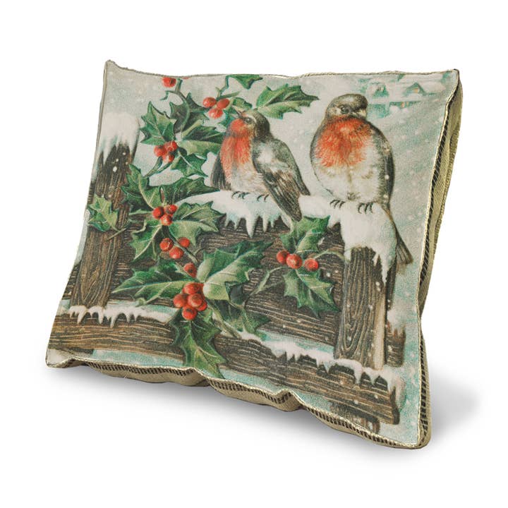 Coussin décoratif 20" x 20" - Oiseau et Houx pour la vente par SPLASHWORKS