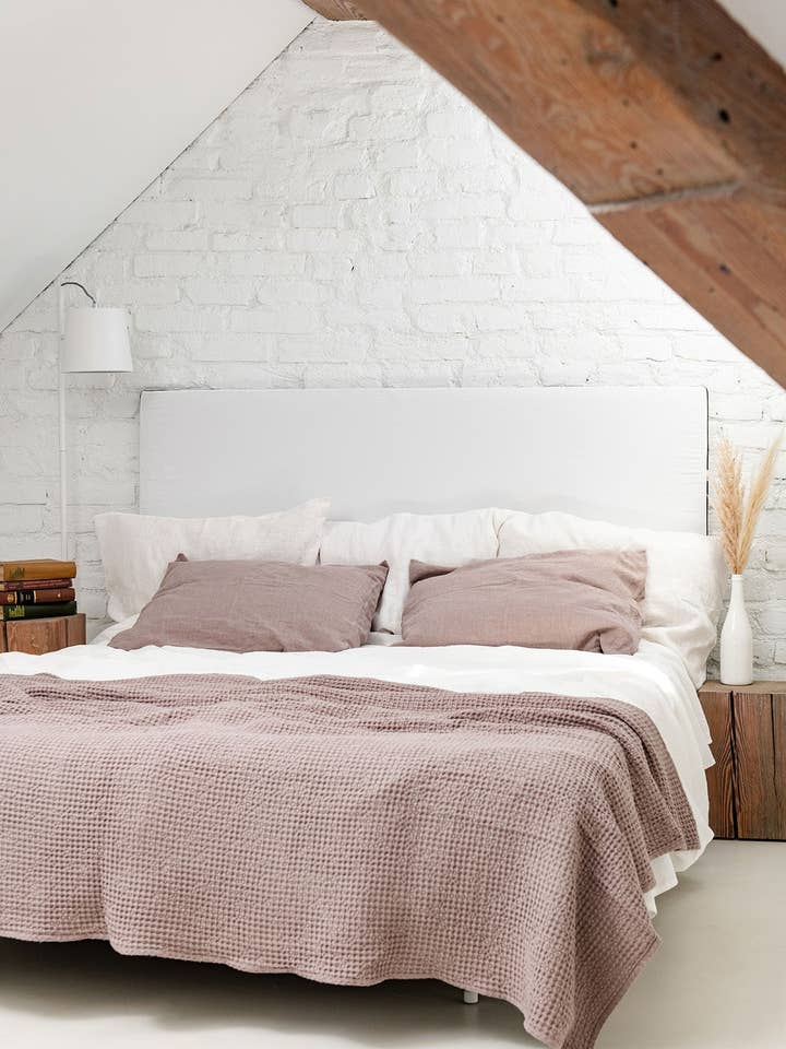 Linen waffle bed throw in Rosy Brown for wholesale by AmourLinen