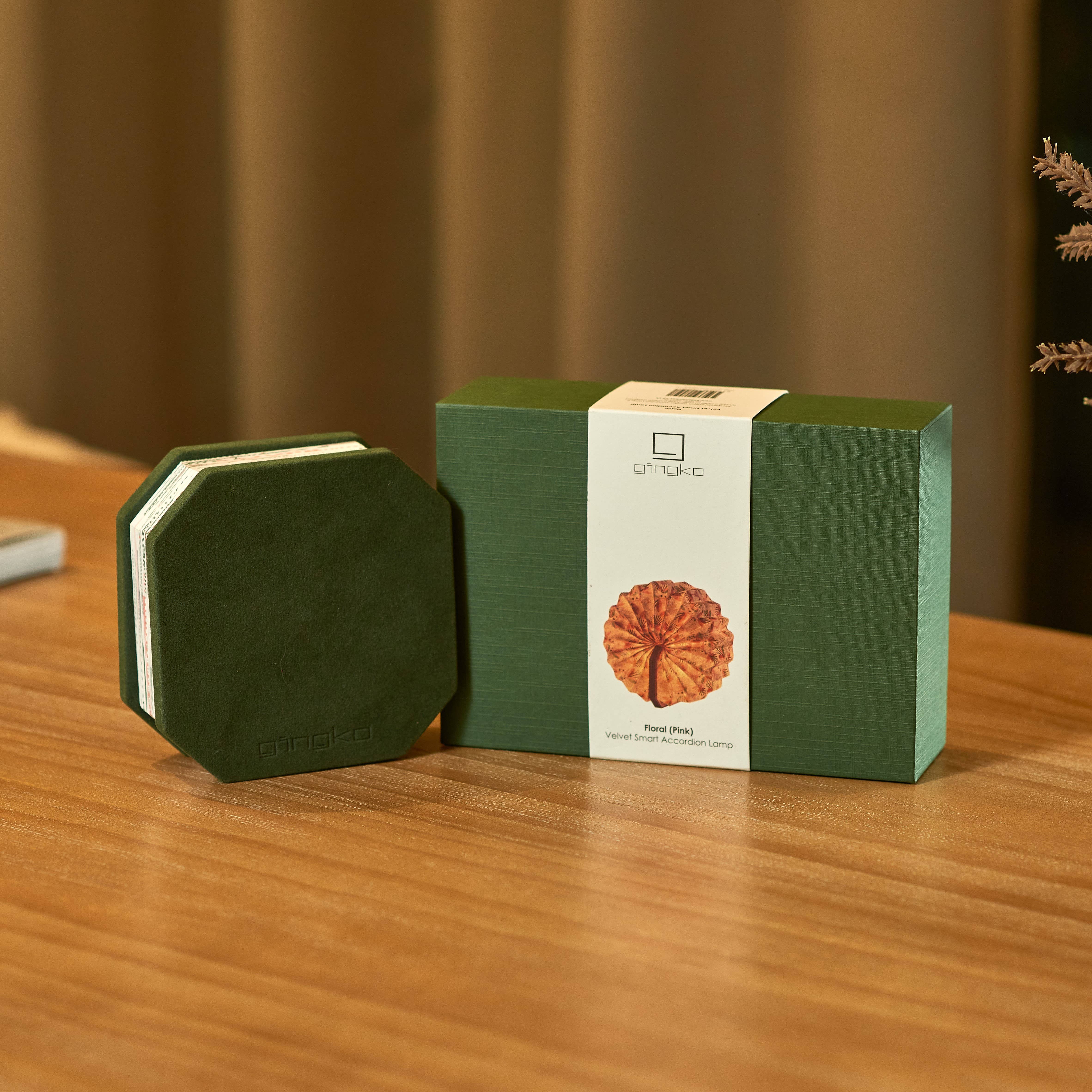 Gingko Design EU - Wholesale Accent/Desk Lamp - Velvet Accordion Lamp6