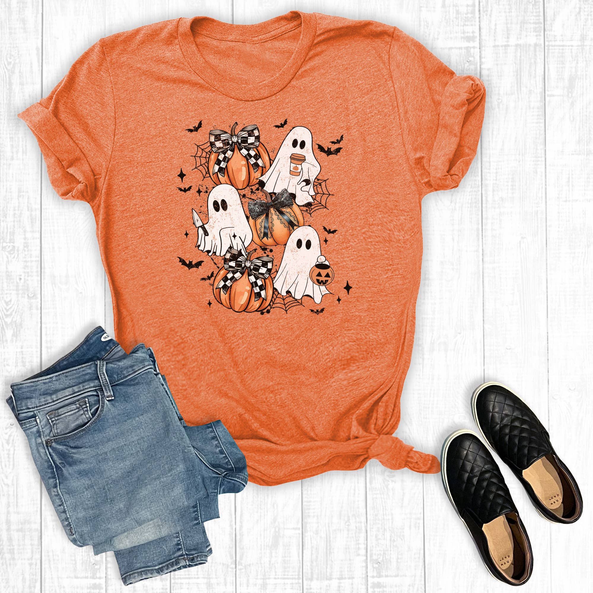 Orange T-shirt graphique Halloween Coquette Citrouilles et Fantômes en vente sur Faire