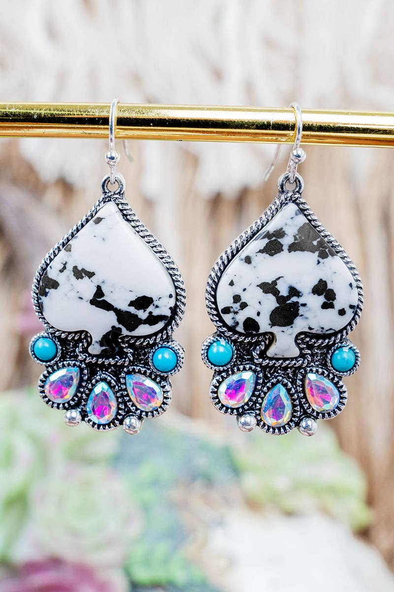 Wholesale Accessory Market - Wholesale Dangle Earrings - Rogue Edge Howlite Spade Silvertone Earrings