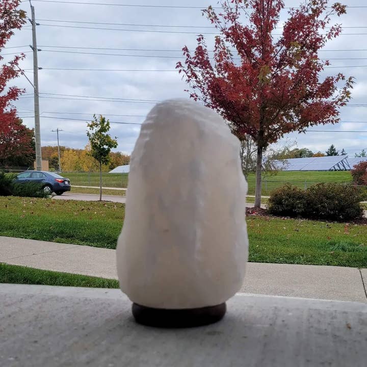 Himalayan Trading Co.® - Wholesale Salt Lamp - Rare White Himalayan Salt Lamp