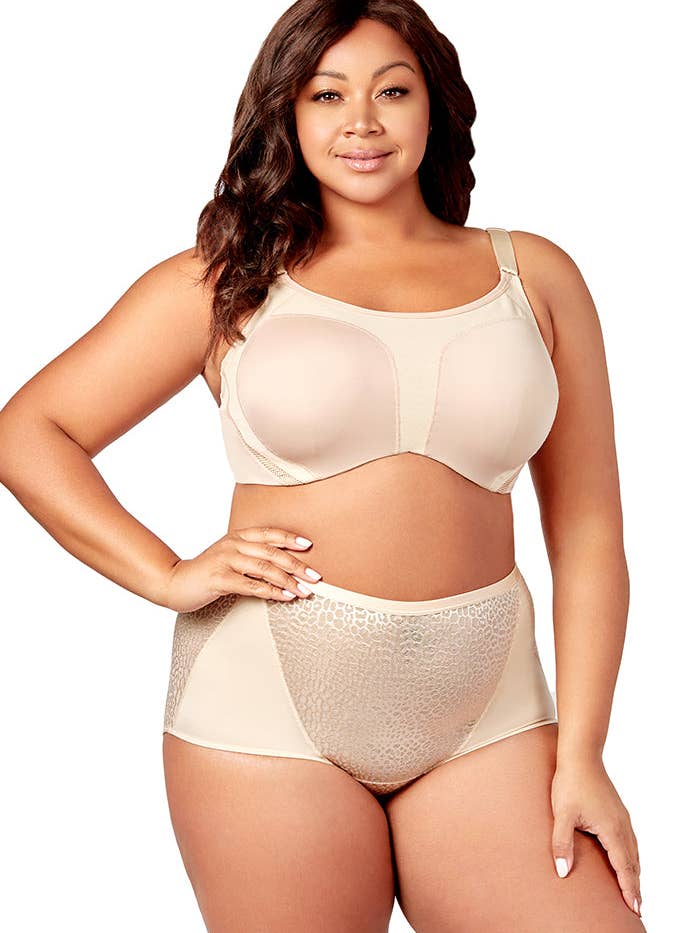 Curvy Moves Sports Underwire Bra 2511 Nude for wholesale by Elila