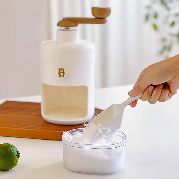 MinoCraft - Wholesale Kitchen Tool/Gadget - Manual ice crusher for homemade slushies6