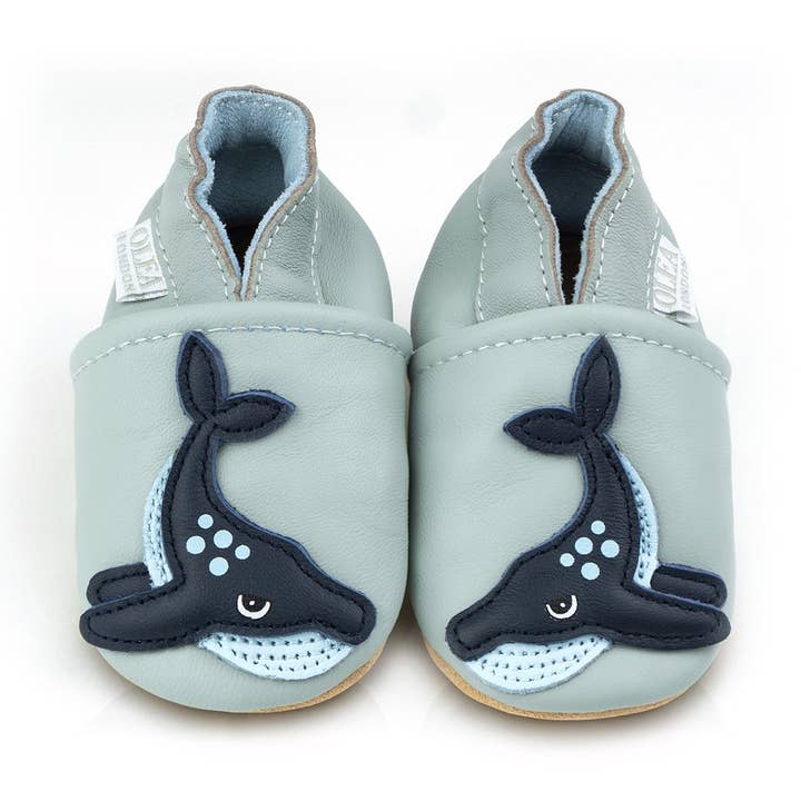 Weiche Leder Babyschuhe Wal für den Großhandel von Olea London Ltd
