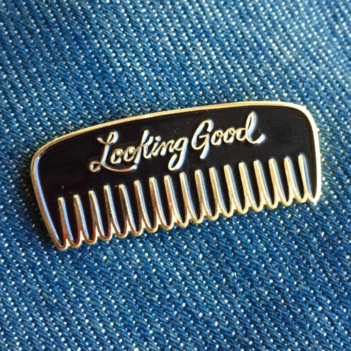 Pino de esmalte com boa aparência por atacado de Yardsale Press