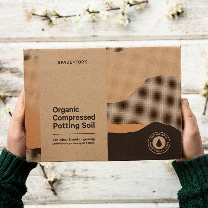 Spade To Fork - Wholesale Planting/Potting Soil - Organic Compressed Potting Soil (expands to 5 gallons)