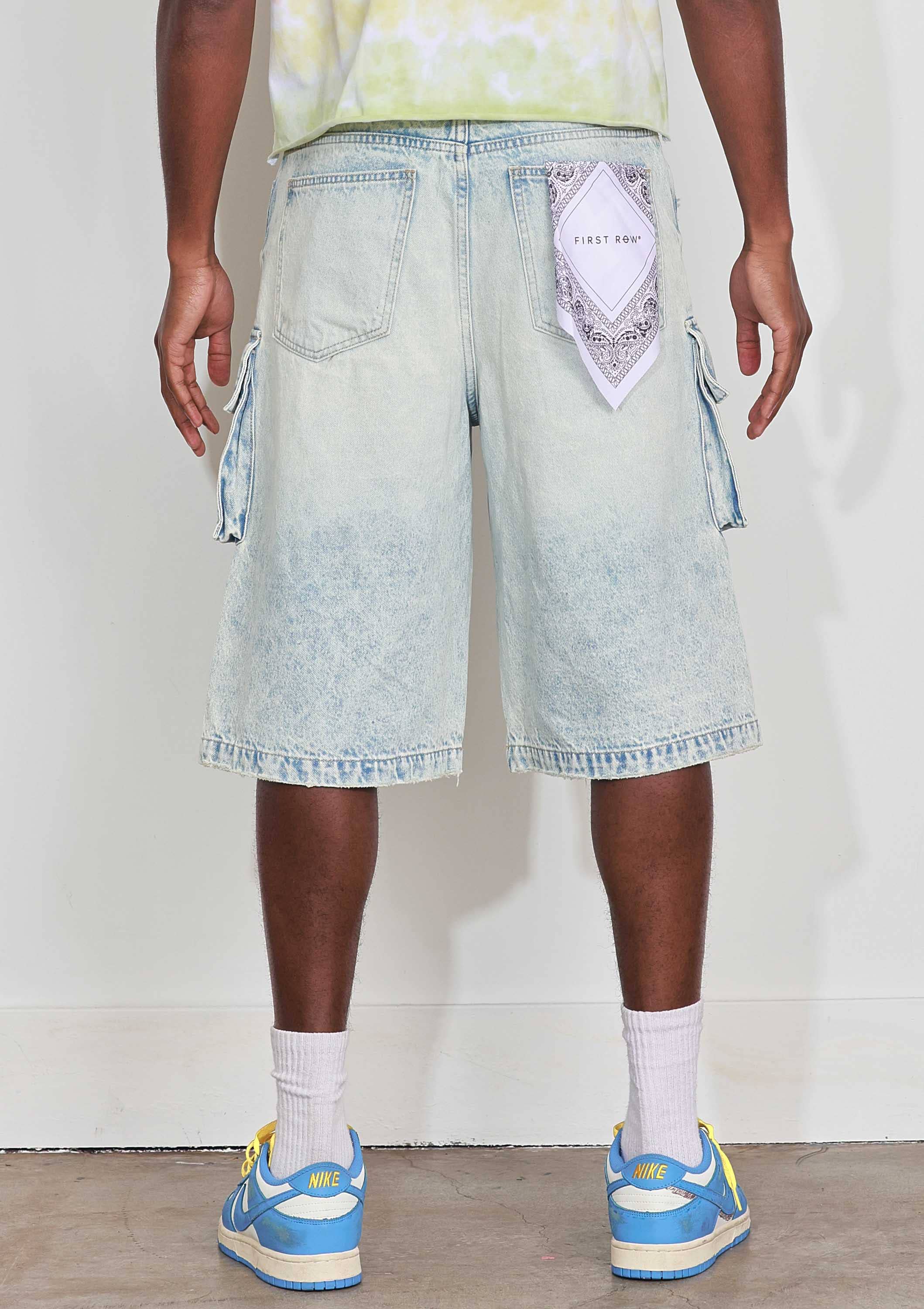 BLU ACIDO JORTS IN DENIM MULTI CARGO LAVATI in vendita all'ingrosso su Faire3