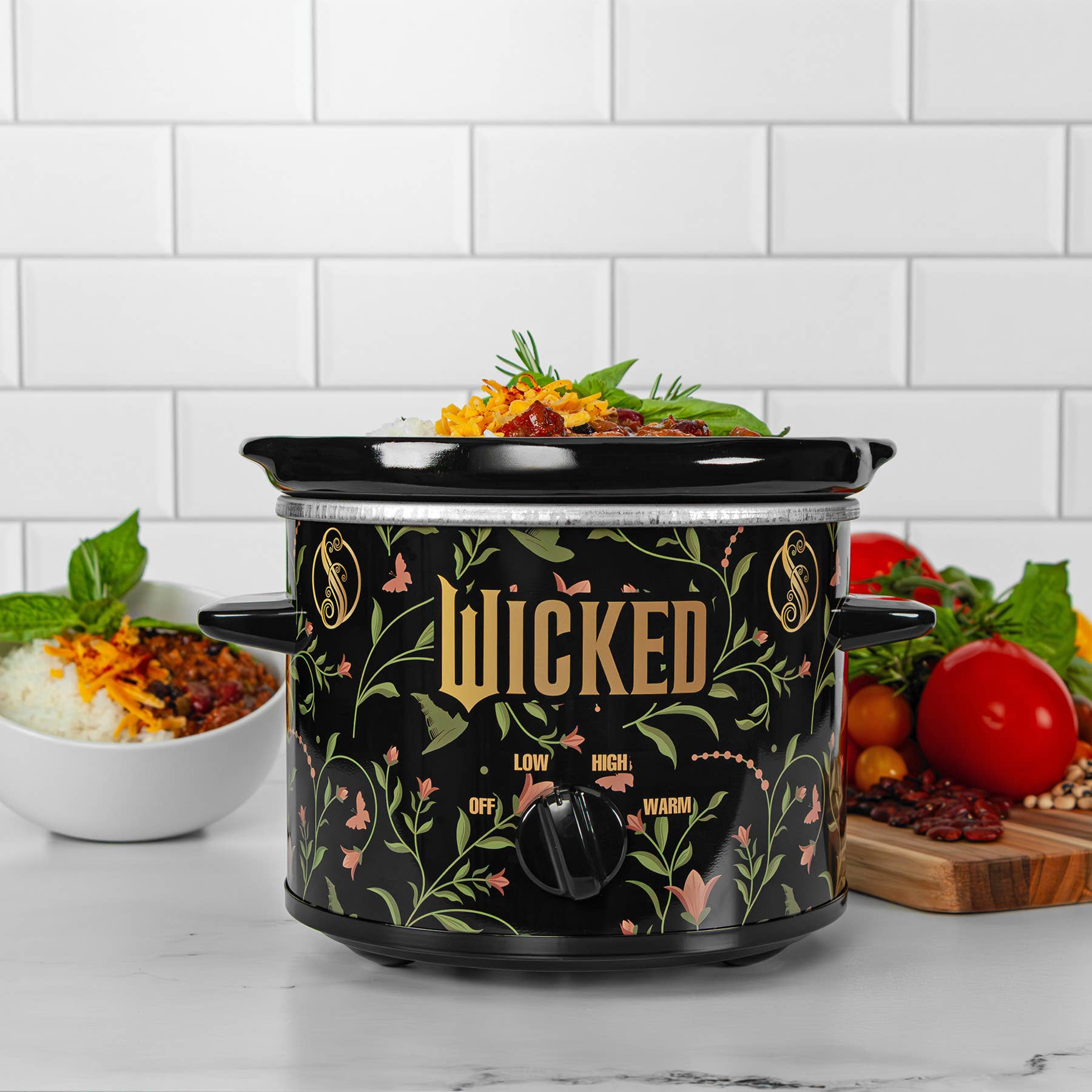 Uncanny Brands - Wholesale Kitchen Appliance - Uncanny Brands Wicked 2Qt Slow Cooker0